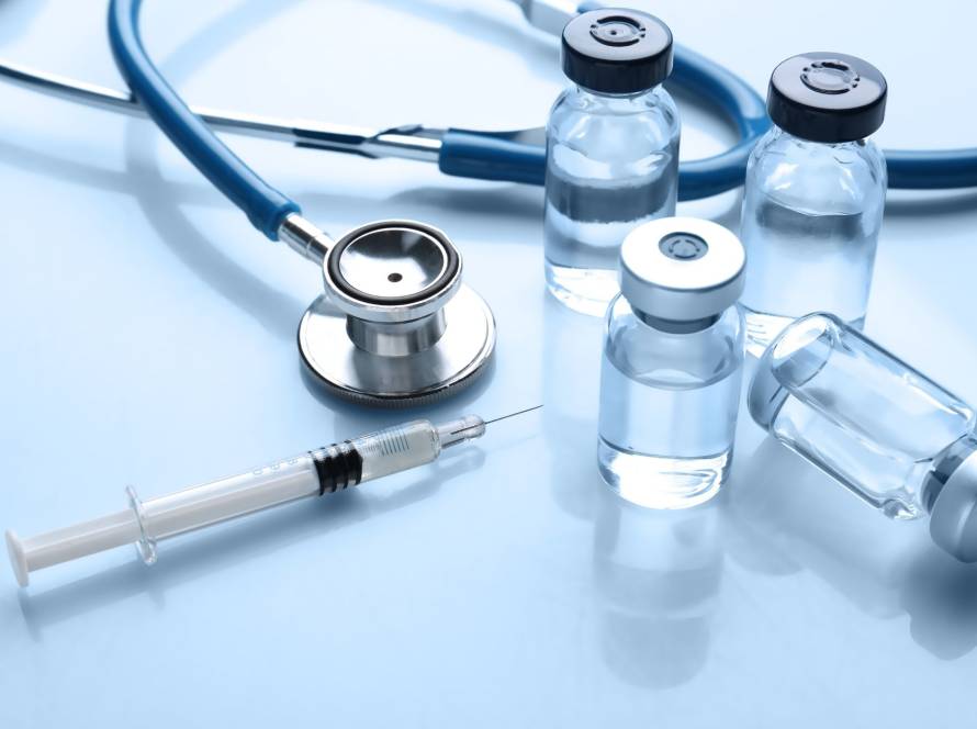 which vaccine give lifelong immunity
