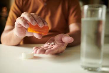 Does NMN reverse aging? Its role in longevity